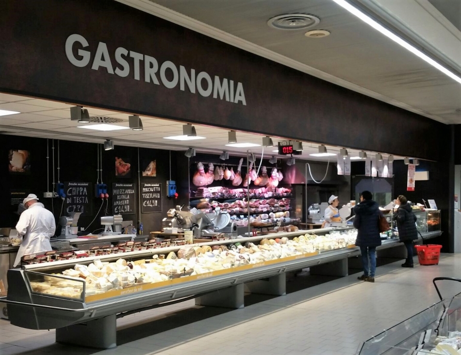 REFRIGERAZIONE INDUSTRIALE E COMMERCIALE